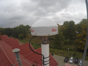 Antena stacji referencyjnej